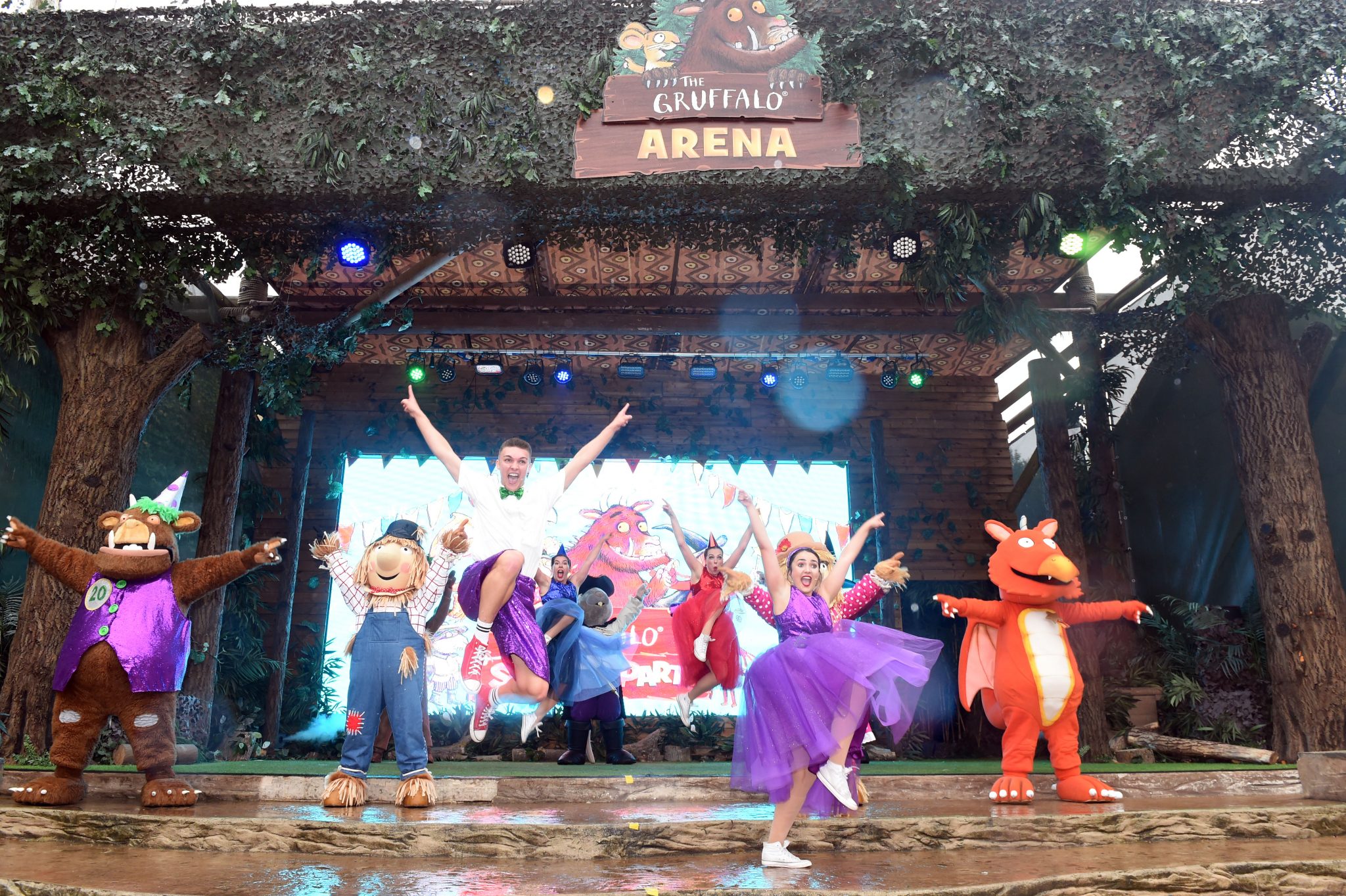 picture Chessington World Of Adventures Birthday Party at chessington world of adventures