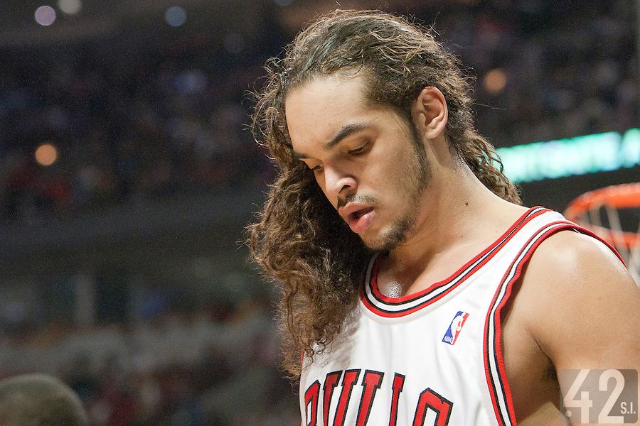 picture Joakim Noah Hair basketball insiders