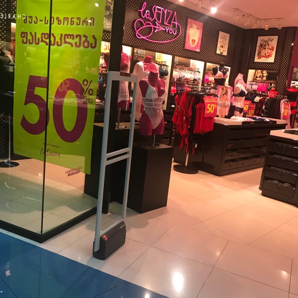 images La Senza Turkey la senza launches swimwear collection