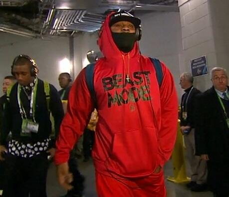 pics Marshawn Lynch Ski Mask blacksportsonline