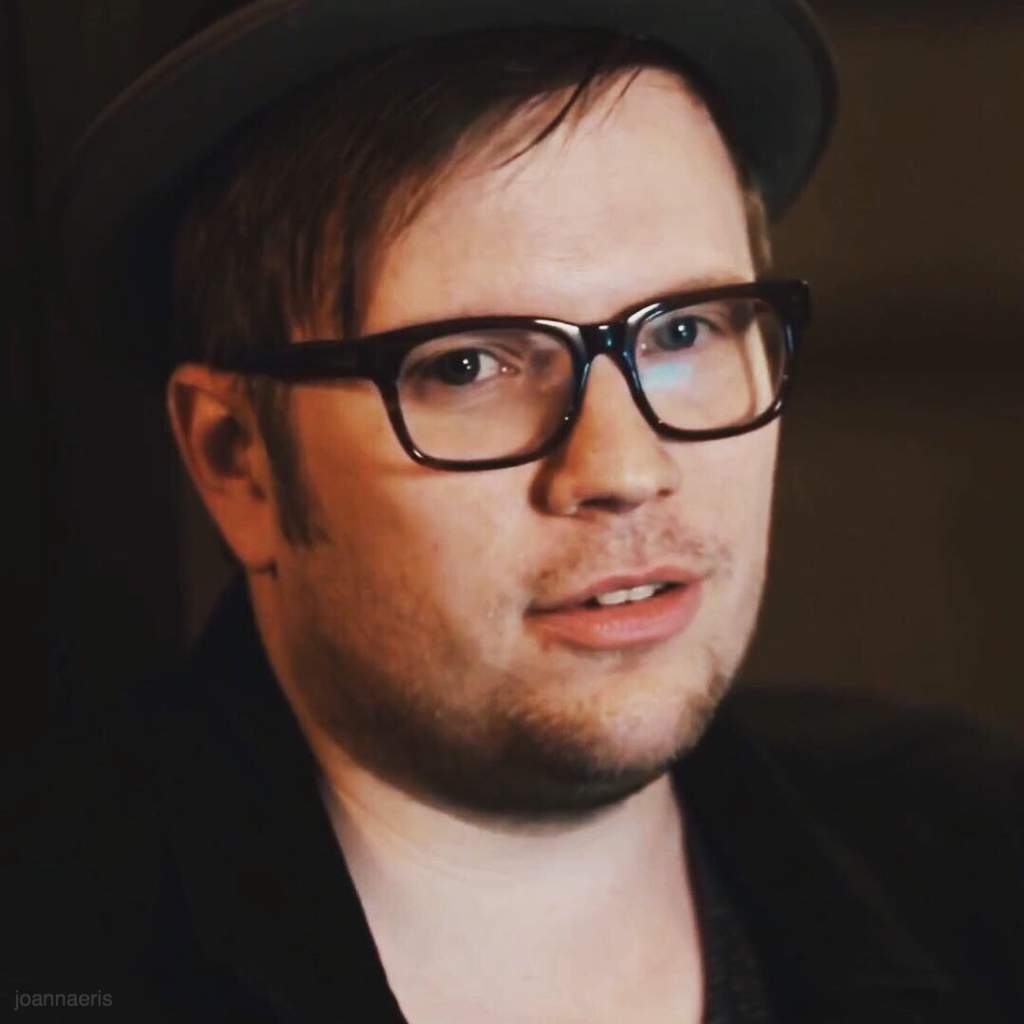 pic Patrick Stump Winter Beard winter beard stumpstempbeard twitter
