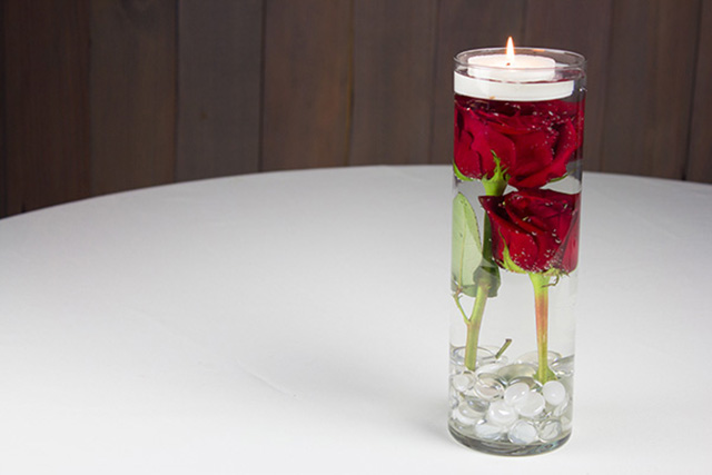 picture Submersible Flowers glowing floral diy wedding centerpieces
