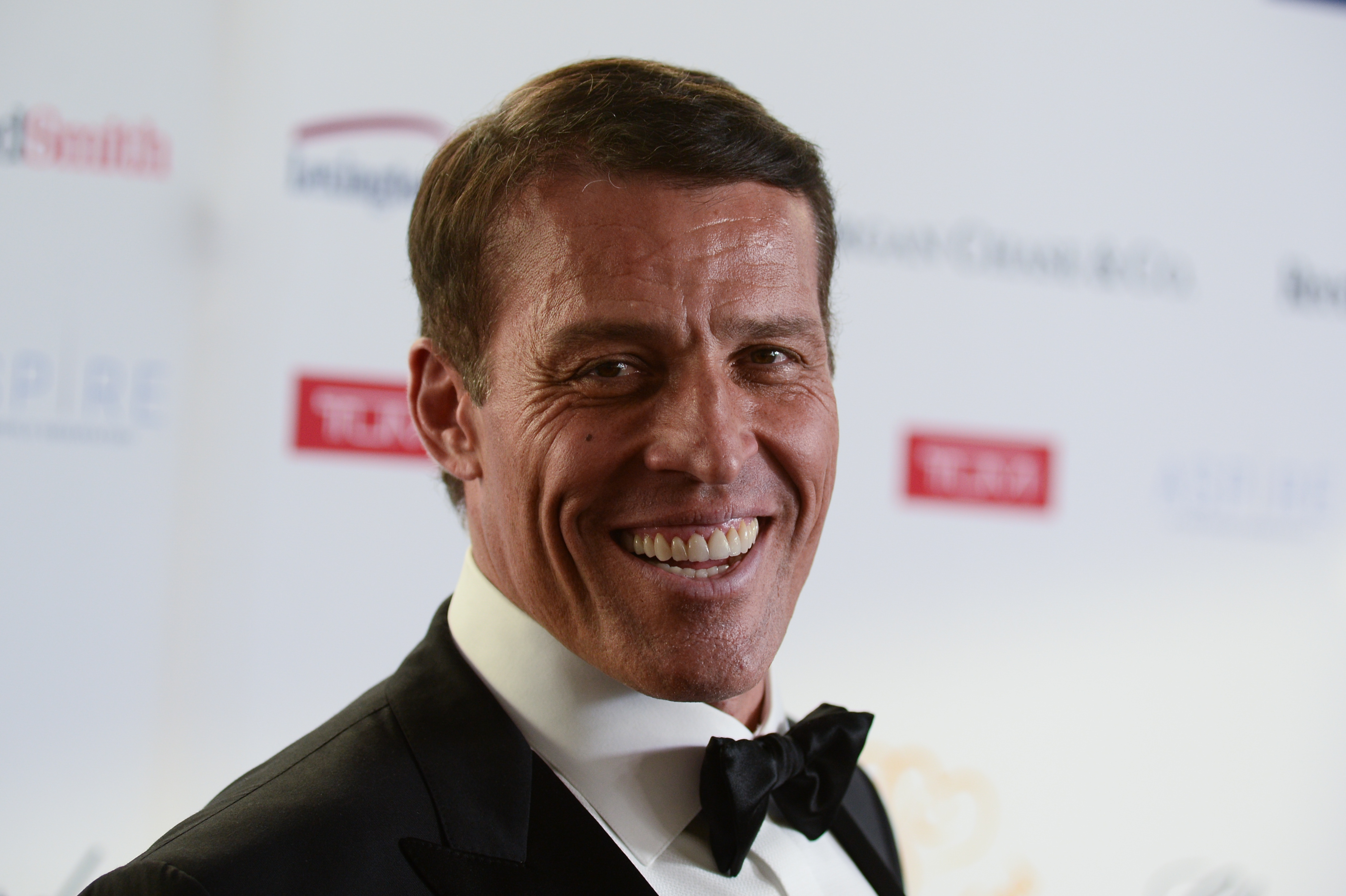 pic Tony Robbins Images tony robbins tips for a successful career
